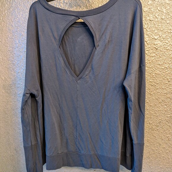 Danskin Long Sleeve Workout Top, XXL - Picture 3 of 4